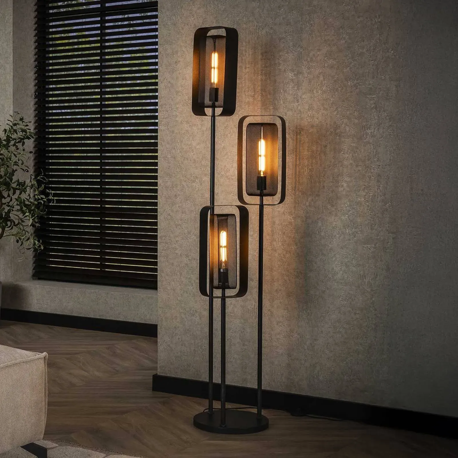 Zijlstra Stehlampe Alma, schwarz, für Wohn- / Esszimmer, Metall, Modern, Stehlampe - 42 cm - 42 cm - 170 cm