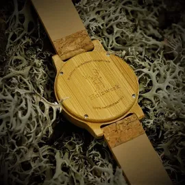 Holzwerk Germany Holzwerk EUTIN Damen und Herren Holz Uhr mit Kork & Leder Armband in beige, grün