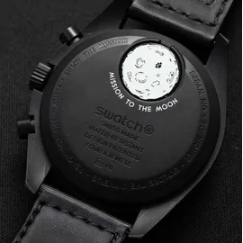 Swatch x Omega Mission To The Moonphase Snoopy Black