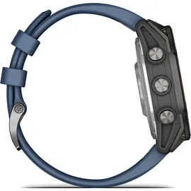 Garmin Quatix 8 Pro BT 47 mm Titaniumgehäuse Schwarz QuickFit Silikonarmband Kapitänsblau