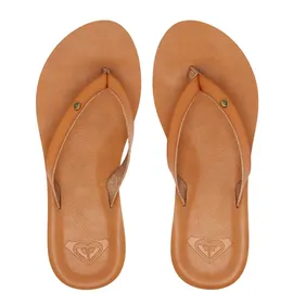 Roxy Jyll Tan 39
