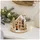 Hti-Living Weihnachtshaus LED beleuchtet mit Schlittenjunge 0,13 x 0,10 x 0,14 m beige