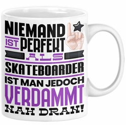 Trendation Tasse Skateboarder Geschenk Tasse Lustige Geschenkidee für Skateboarder Gebu weiß