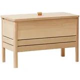 Form & Refine A Line Bank und Truhe