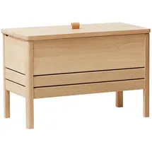 Form & Refine A Line Bank und Truhe