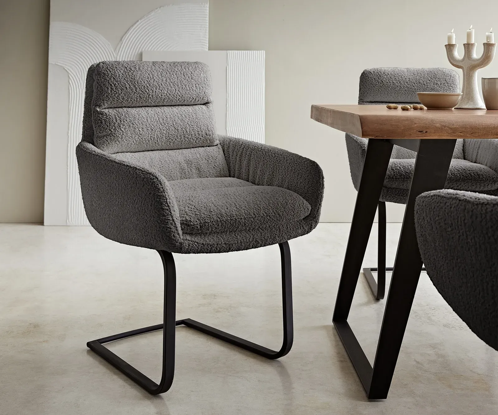 DELIFE Cantilever Abelia-Flex avec accoudoirs bouclé gris cantilever plat noir, Chaises de salle à manger