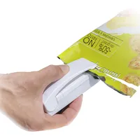 InnovaGoods Beutelverschließer mit Kühlschrankmagnet Magseal InnovaGoods - Weiß
