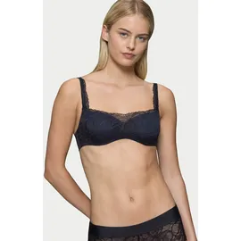 Triumph Body Make-Up Illusion Lace Balconette-BH Schwarz 75C