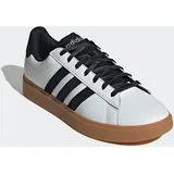 Cloud White / Core Black / Gum 44