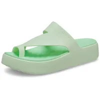 Crocs Damen Getaway Plateau-Sandalen mit Zehenschlaufe, grün, 38/39 EU - 38 EU