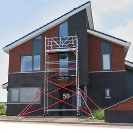 Altrex RS Tower 51 Plus Aluminium 0,90m breiter Rahmen mit Fiber-Deck Plattform 10,20m AH 0,90x3,05m