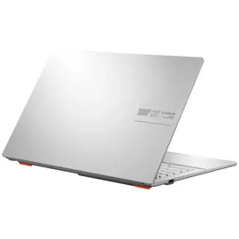 Asus Vivobook Go 15 OLED Intel Core i3 N305 8 GB RAM 256 GB SSD