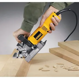 DeWalt DW682K-QS