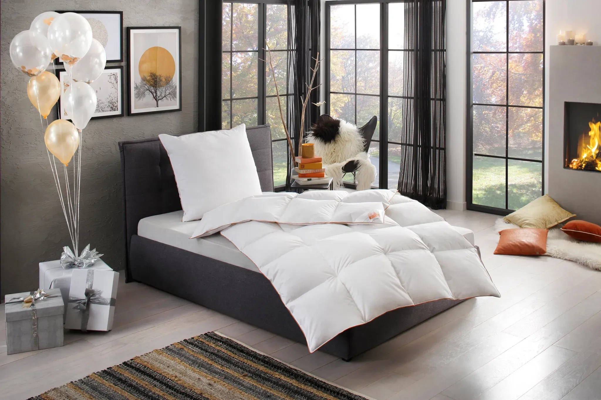 Gänsedaunenbettdecke + Kopfkissen RIBECO "Kalle", weiß, B/L: 155cm x 220cm Anzahl Teile 1, B/L: 80cm x 80cm Anzahl Teile 1, Bezug: Baumwolle Füllung: Gänsedaune/-feder, warm, Bettdecken Bezug: 100% Baumwolle. Kopfkissen Bezug: 100% Baumwolle. Bettdecken Füllung: 90% Gänsedaunen, 10% Gänsefeder. Kopfkissen Füllung: 90% Gänsefeder, 10% Gänsedaunen, Bettwaren-Sets, pflegeleicht