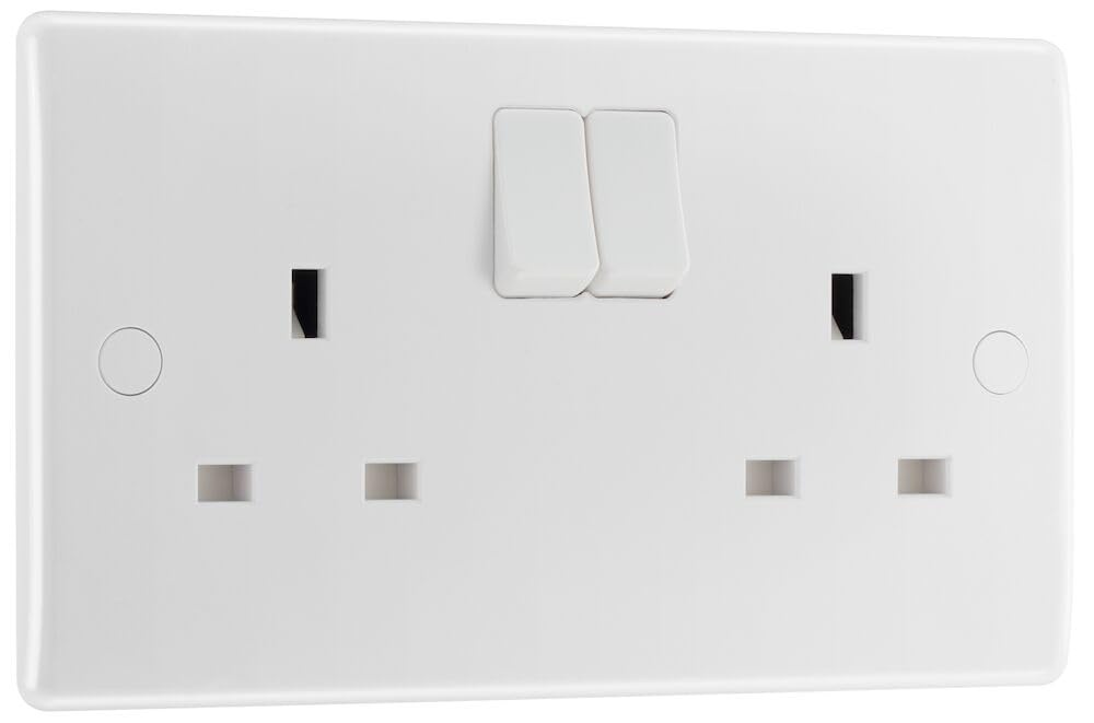 Masterplug Nexus 822DP 13 A 2-Gang Double Pole Moulded Switched Socket by Masterplug