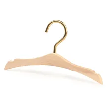 Egmont Toys Holz-Kleiderbügel für Puppensachen - 6er Set, 12 cm Länge, Puppen-Kleiderbügel, Puppenzubehör, Miniaturgarderobe