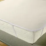 Traumschlaf Matratzenschutz 180 x 200 cm beige