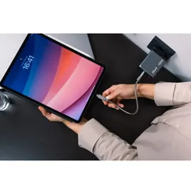 Verbatim GaN 100W, 1x USB-A, 3x USB-C PD, 3.0, QC 3.0 grau