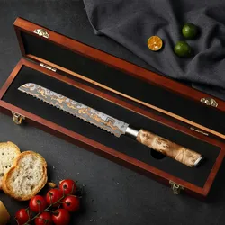 Zayiko MysticMagma Brotmesser I 20cm Wellenschliffklinge Damaststahl mit Kupfer-Bronze-Einlage I Ahornholzgriff