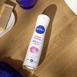 NIVEA Fresh Flower Deodorant Spray 150 ml