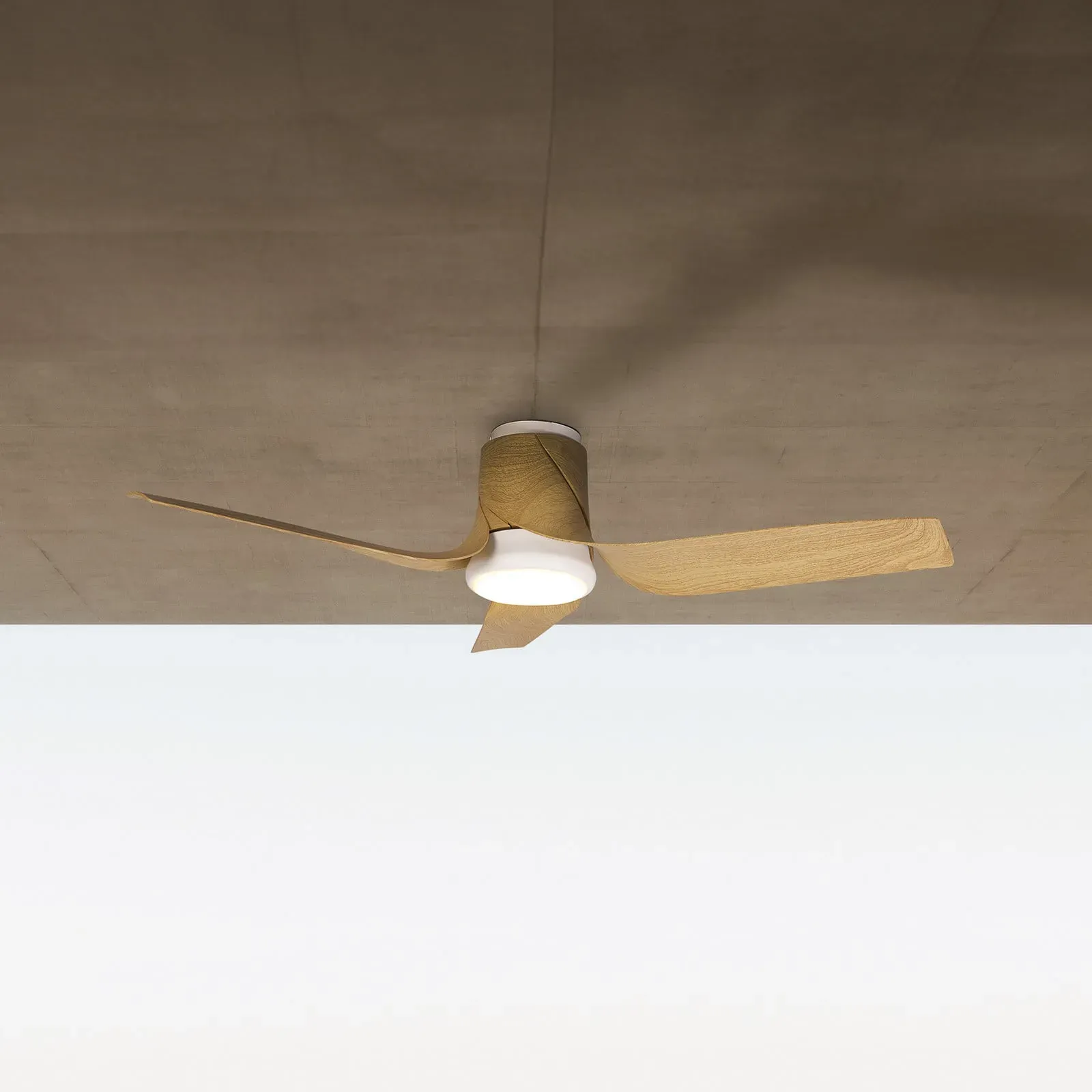 LED-Deckenventilator Ushuaia holz DC leise CCT - Mantra Mantra Iluminación, Ushuaia, dimmbar, Holz, für Wohnzimmer, Kunststoff, Modern - 27.5