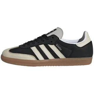 Core Black / Wonder White / Silver Met. 40