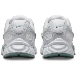 Nike V5 RNR Sneaker Damen weiß Größe 39