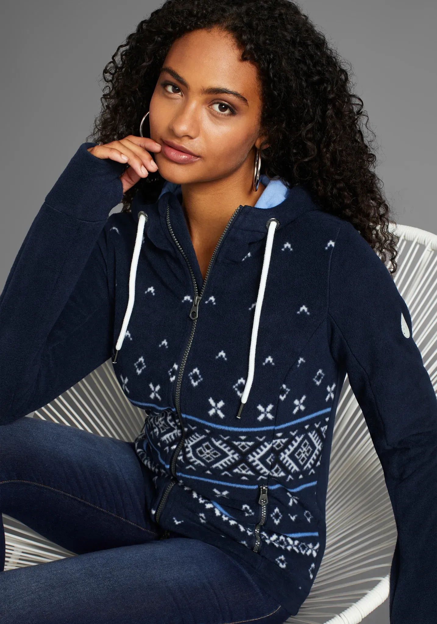 Fleecejacke KANGAROOS, Damen, Gr. 44/46, blau (marine), Fleece, Obermaterial: 100% Polyester, bedruckt, ethno, gemustert, mehrfarbig, unifarben mit Farbeinsatz, bequem hüftbedeckend, Rundhals, angesetztes Bündchen mit Daumenlöchern, Jacken Fleecejacke, mit Norweger Muster und Kapuze