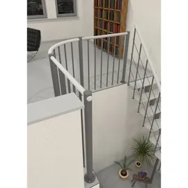 Minka Brüstungsgeländer mit vertikalen Stäben und Holz-Handlauf Walnuss Grau