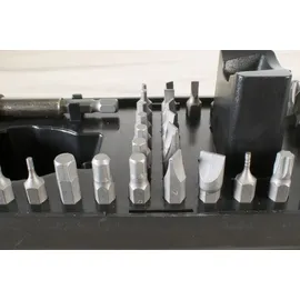 Mauk Akkuschrauber 3,6 V Li-Ion inkl. Taschenlampe 1300 mAh