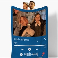 Yasion Personalisierte Decke Fotodecke Decke Mit Foto Beste Freundin Geschenke Personalisiert Geschenkg FüR Freundin MäNner Freundin Tochter Decke Mit äRmeln-YS721-Spotify-1