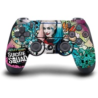 Head Case Designs Offizielle Suicide Squad 2016 Harley Quinn Plakat Graphics Vinyl Haut Gaming Aufkleber Abziehbild Abdeckung kompatibel mit Sony Playstation 4 PS4 DualShock 4 Controller