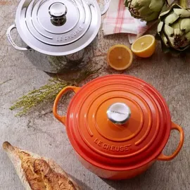 Le Creuset Signature Bräter 24 cm rund kirschrot