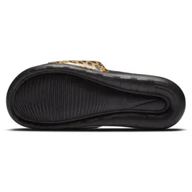 Nike Victori One Damen Chutney / White / Black 36,5