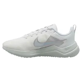 Nike Downshifter 12 Damen White / Pure Platinum / Metallic Silver 38
