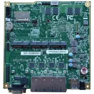 PC Engines APU4D4 - Systemboard, 4x LAN, 4 GB RAM, Intel i211 NIC,