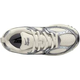Nike V5 RNR Kinder Phantom/Pencil Point/Black 31,5