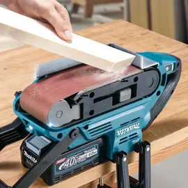 Makita BS001GZ Akku-Bandschleifer 40V