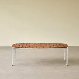 Tikamoon Garten-Couchtisch aus massivem Akazienholz und Metall Luca