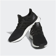 Adidas Ultraboost 1.0 Core Black / chalk white / Beam Green 40
