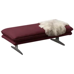 Polsterhocker W.SCHILLIG "broadway", rot (burgundy z69), B:145cm H:43cm T:71cm, Longlife Xtra-Leder Z69: Das feinnarbige, gedeckte Softleder Z69 besticht durch seine außergewöhnliche Weichheit im trendigen u00bbVintage-Looku00ab, Hautstärke 0, 9 - 1, 1 mm, Hocker, Füße in Chrom glänzend