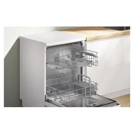 Bosch Serie 2 SMS26AW01F Geschirrspüler (freistehend, 600 mm, Weiß)