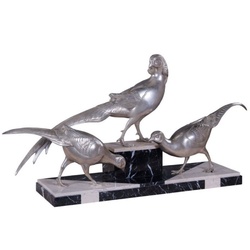Casa Padrino Luxus Deko Bronzefiguren 3 Fasane Silber / Schwarz / Weiß 84 x 20 x H. 42 cm - Versilberte Dekofiguren mit Marmorsockel