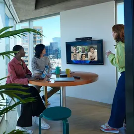 Poly Studio R30 - 4K USB-Video-Bar für dein Huddle- oder Focus-Room