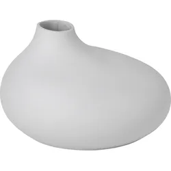 Nona Vase microchip