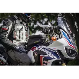Nelson Rigg Trails End Adventure, Tankrucksack - Schwarz