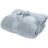 Lumaland Kuscheldecke 150 x 200 cm Hellblau