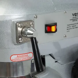 Vertes Knetmaschine silberfarben