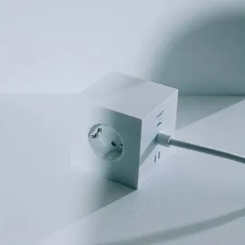 Avolt Square 1 Steckdosenleiste USB-C 30 W 1,8 m Opal White