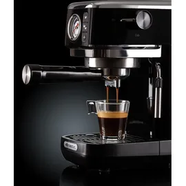 Ariete Espresso Slim Metal 1381 schwarz mit Manometer, 1/2-Tassenfilter, Cappuccino-Düse